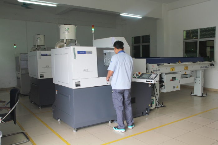 The CNC metal machine